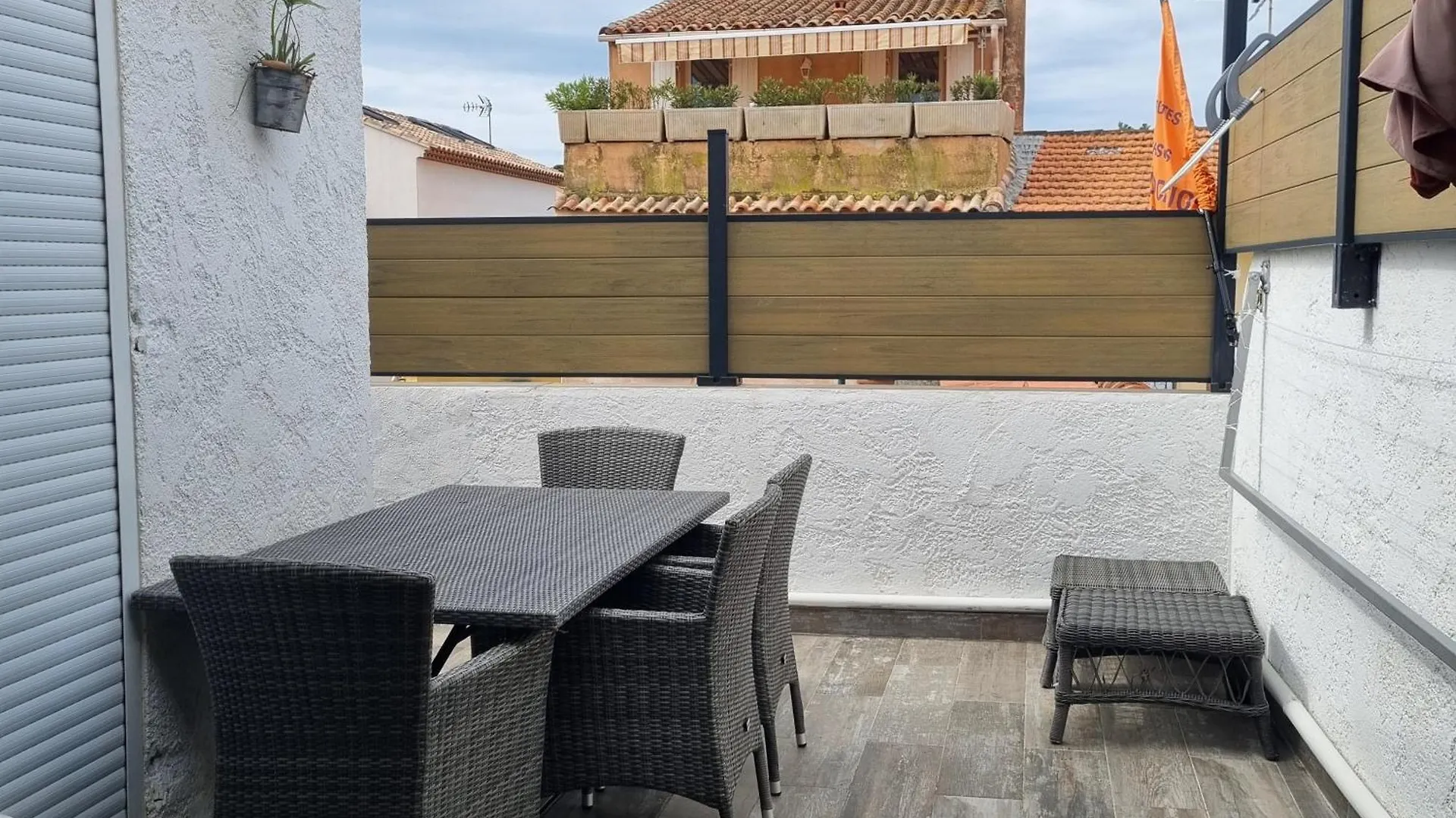 La Petite Maison De Melanie Holiday home Six-Fours-les-Plages 0*,